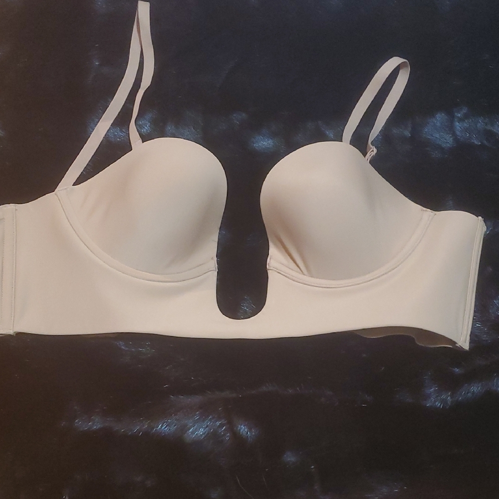 SKIMS DEEP PLUNGE SLEEPWEAR BRA; SIZE:MEDIUM